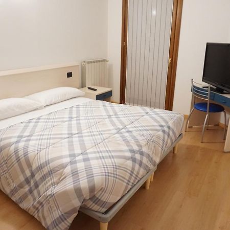 B&B La Villetta Breno Exteriör bild