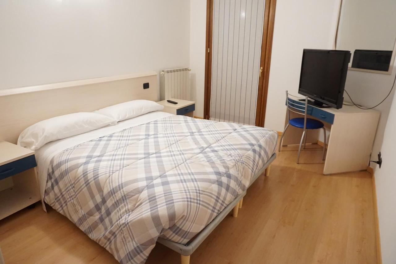 B&B La Villetta Breno Exteriör bild