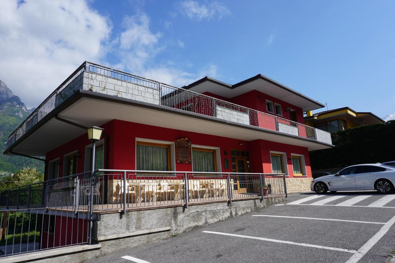 B&B La Villetta Breno Exteriör bild