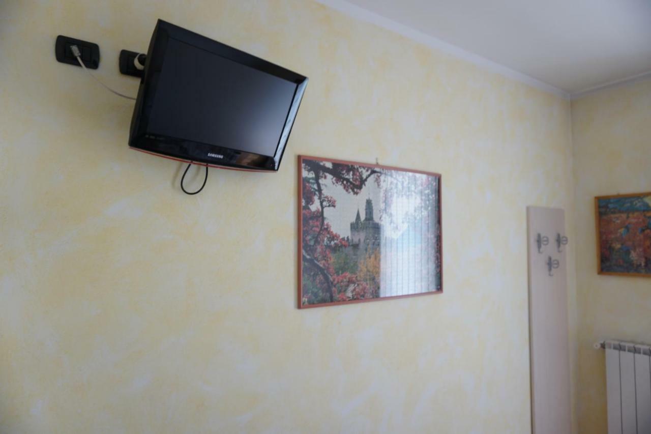 B&B La Villetta Breno Exteriör bild