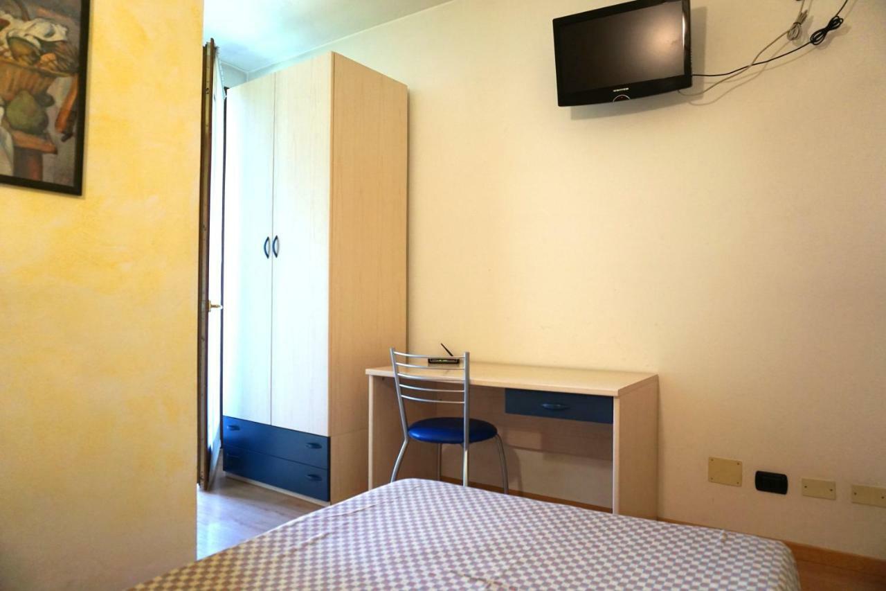 B&B La Villetta Breno Exteriör bild